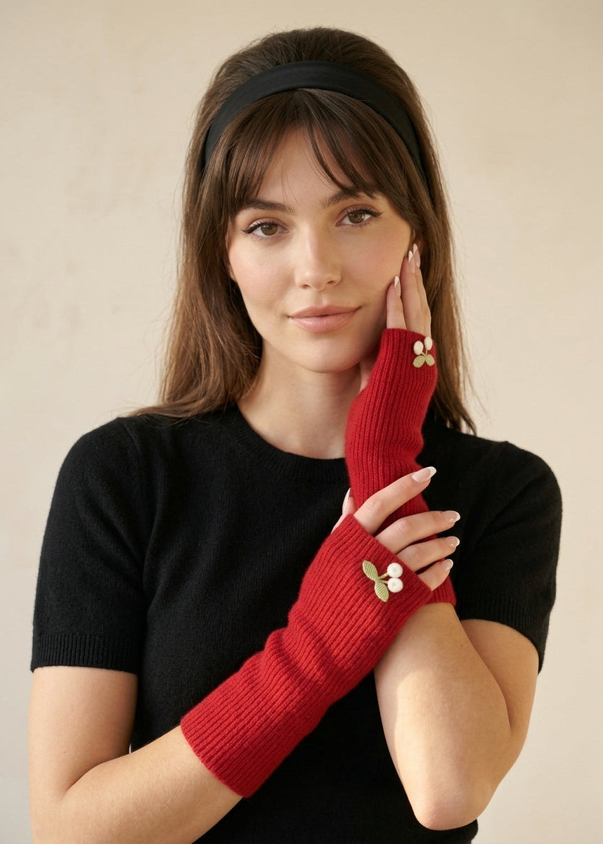 The Cherry Cashmere Gloves in Red (Limited Edition)